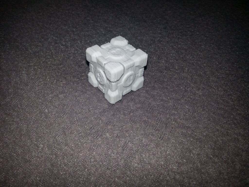3D printing Weighted Companion Cube・Cults