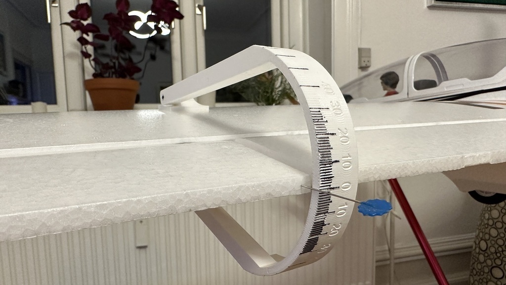 🚁 Throw gauge milimeter scale・Free 3D File for ・Cults