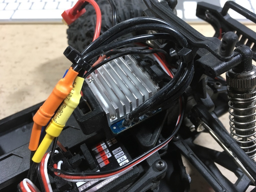 Free 3D file Remo SMAX mount for 35A RACERSTAR brushless ESC 🚁 ・3D ...