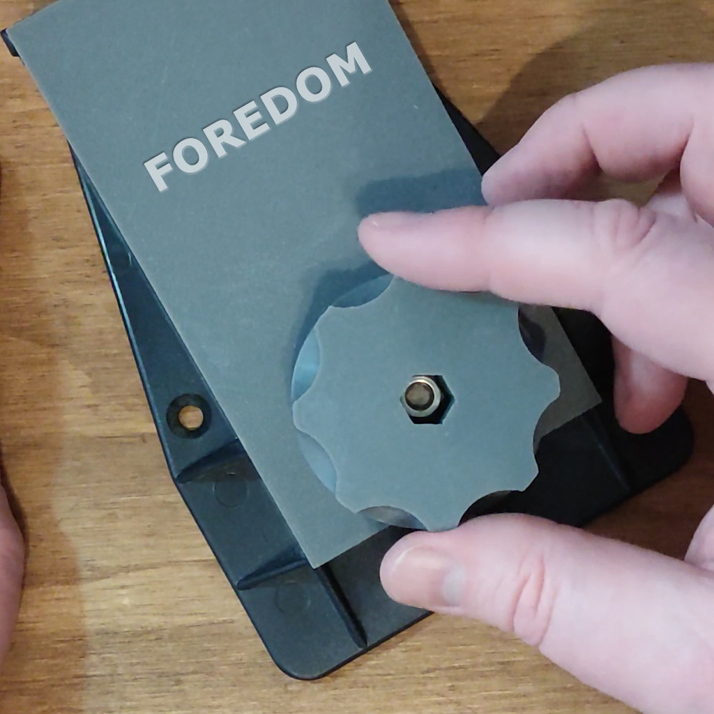 🧞‍♂️ Foredom Foot-to-Hand Controller Conversion・Free 3D File for ・Cults