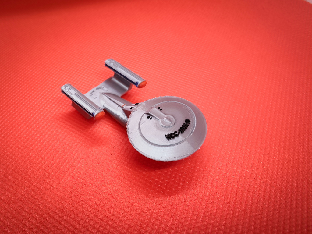 🛰 Tiny USS Enterprise (NCC-1701-D) Galaxy-class starship!・Free 3D File ...