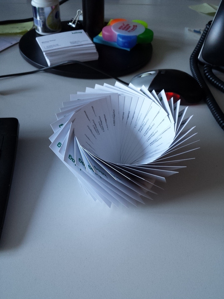 Lot De 60 Porte-cartes De Table En Métal Argenté - Support Triangulaire Pour Numéros, Photos, Notes (24x23x25 Mm)