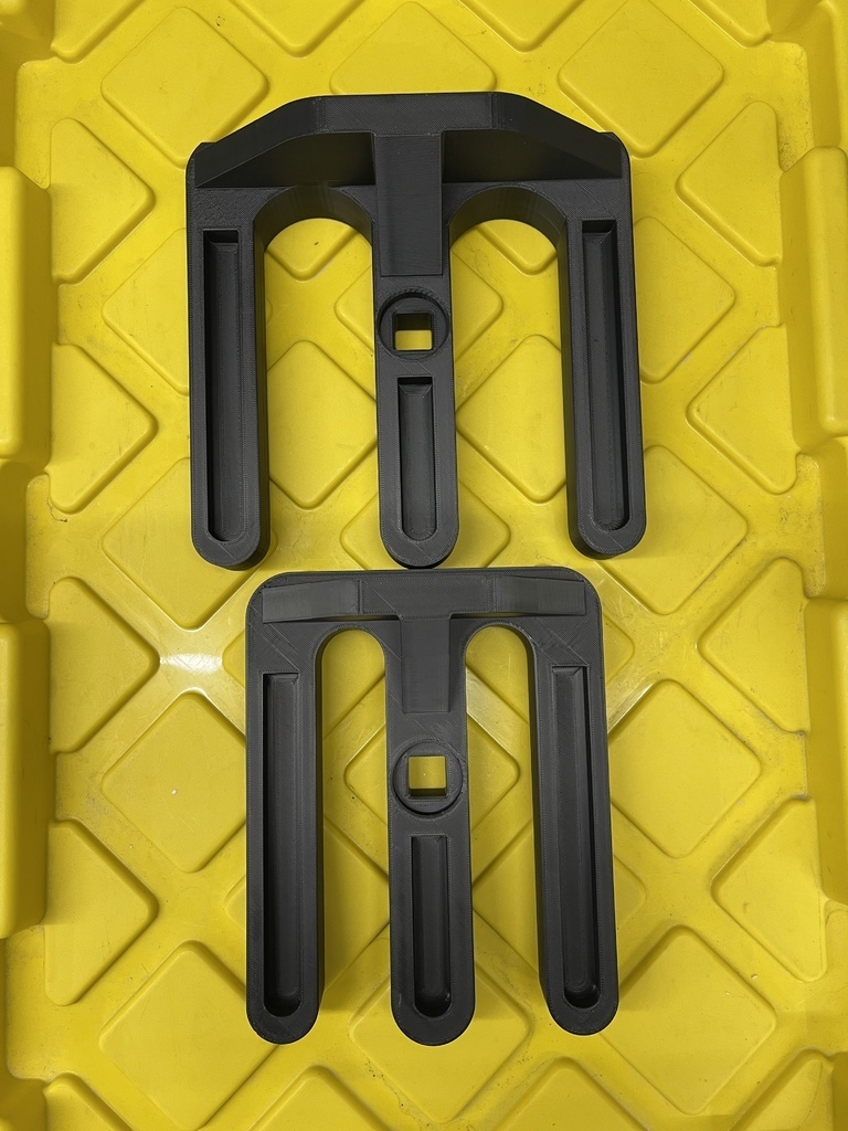 ⚽ Drysuit Hanger for XXL Boots・Free 3D File for ・Cults