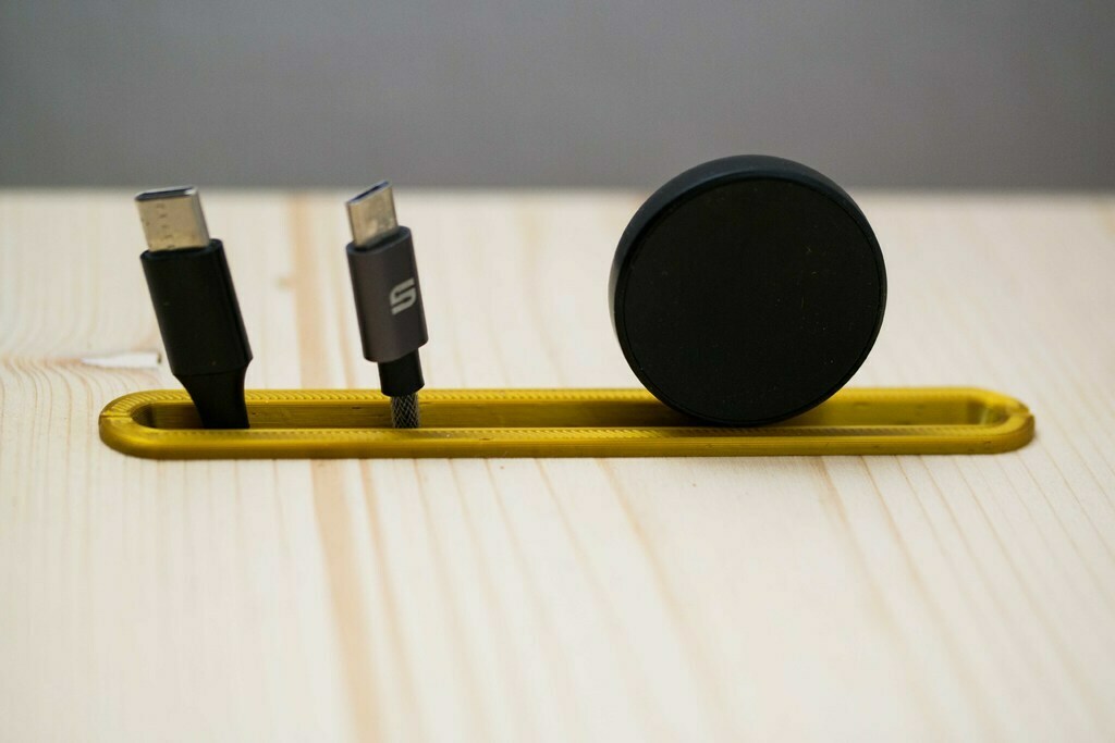 Archivo 3D gratis (usb/teléfono) Paso de cable 🔌 ・Objeto de impresión ...