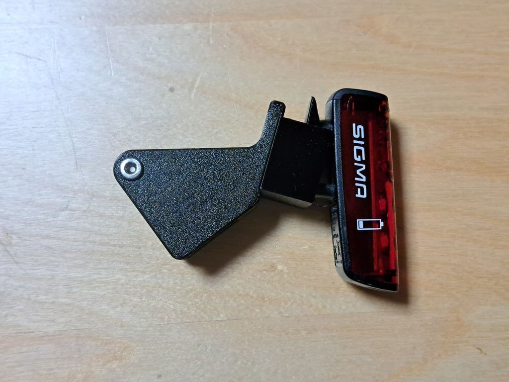 🛴 Bracket with quick release for Sigma Blaze, for use on Yedoo alu ...