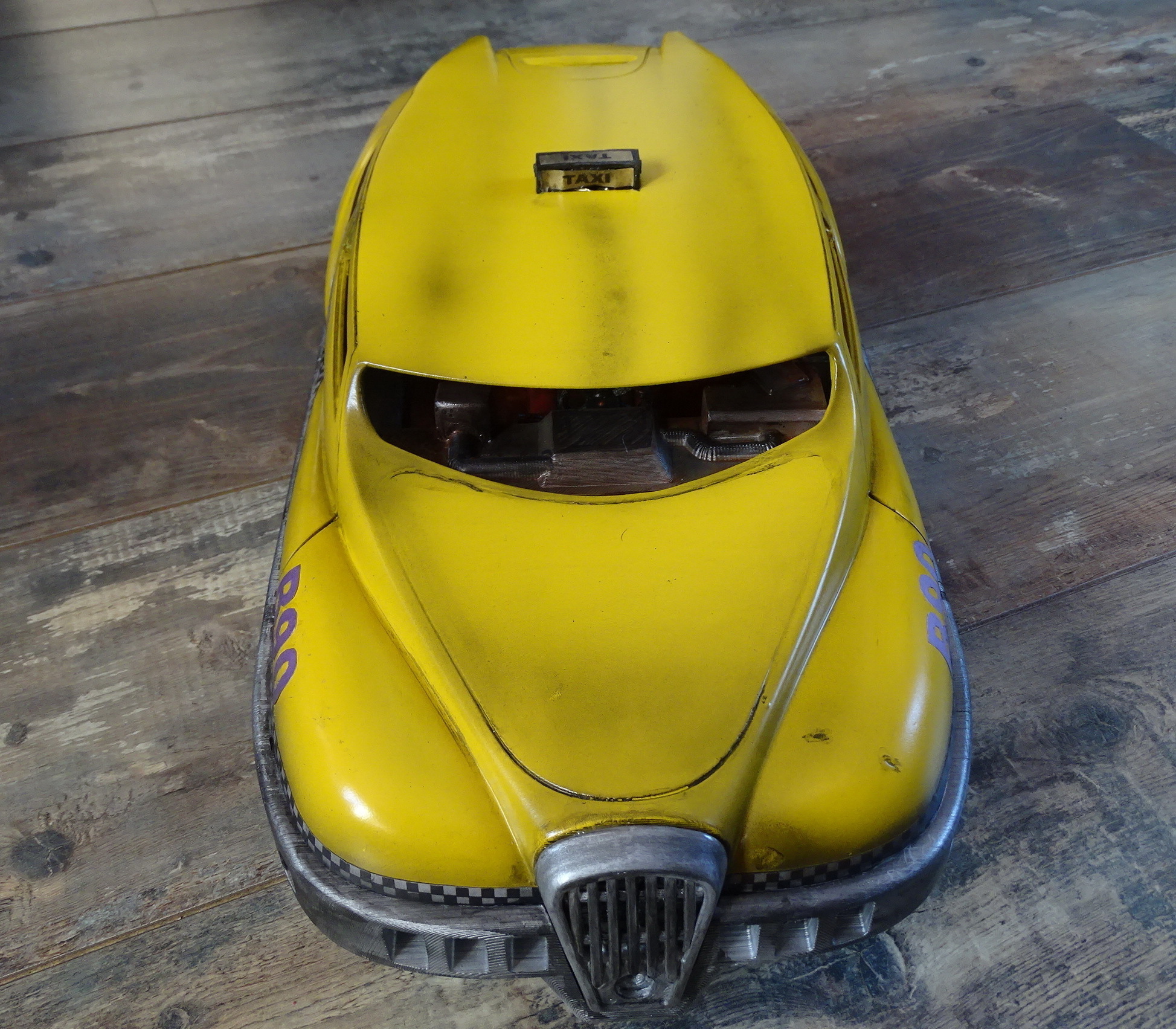 🚕 Korban Dallas - 第五元素出租车工作室规模・3D 打印使用Creality CR 10 3D 打印机・Cults