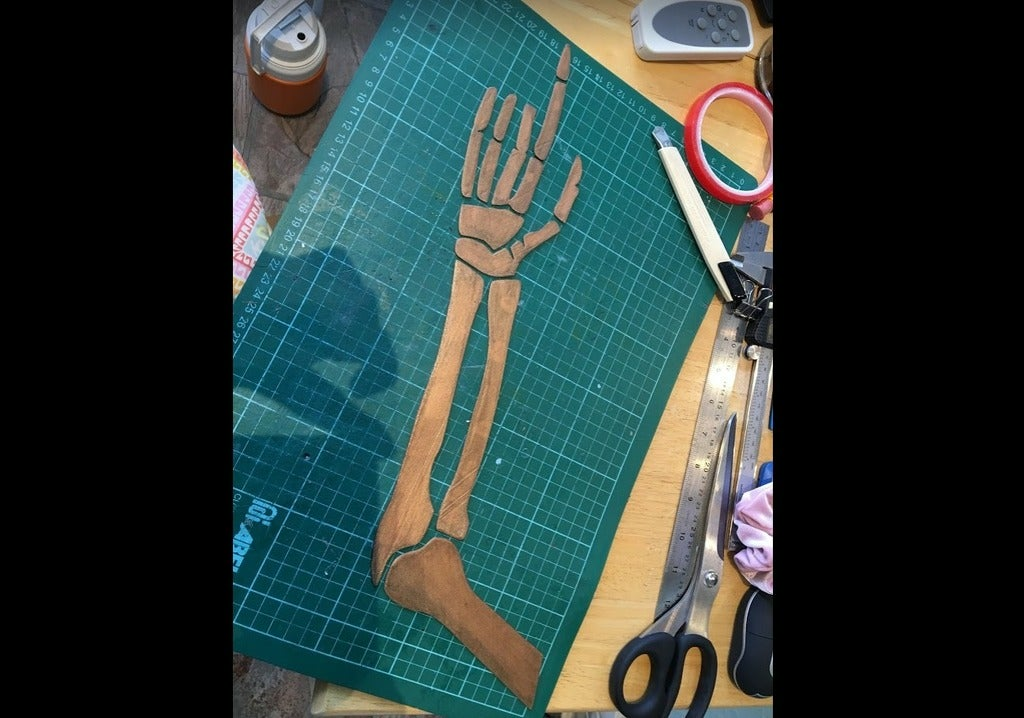 Free STL file Mad Max - Furiosa War Rig Skeleton Arm 💀 (STEP)・3D ...