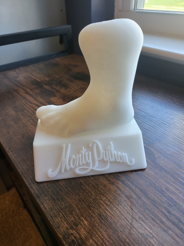 🦶 Monty Python Foot Trophy・Free 3D File for ・Cults