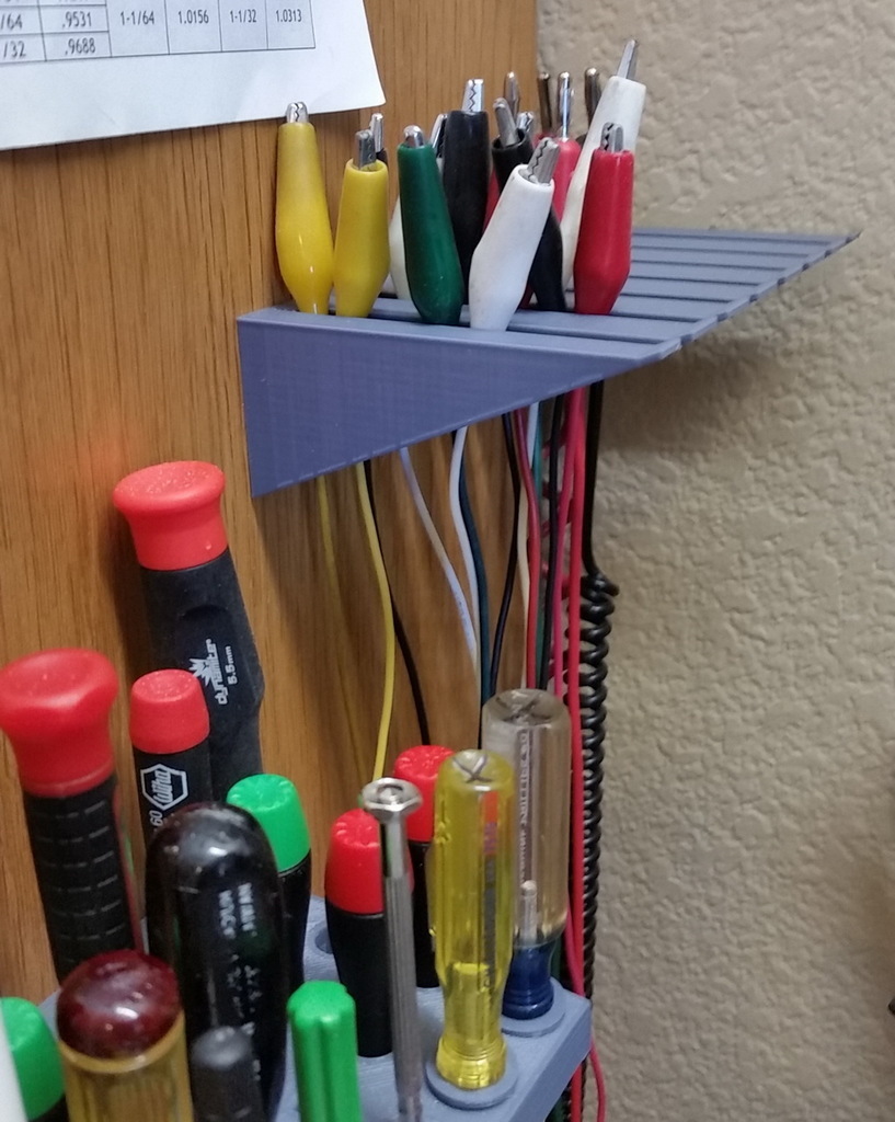 🏢 Test Lead Rack, Large with retention lip・Free 3D File for ・Cults
