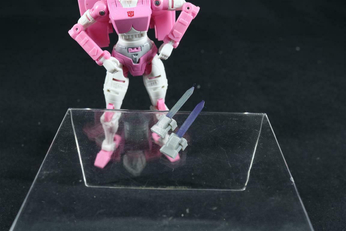 Archivo 3D Fembot Arm Blades de Transformers Netflix WFC Earthrise 💪 ...