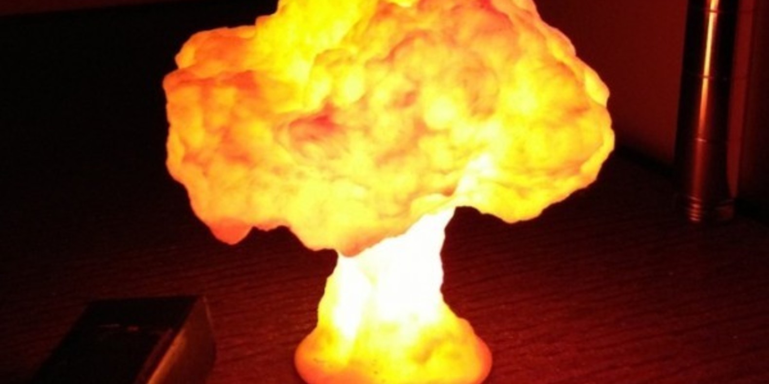 A nuclear cloud in 3D
