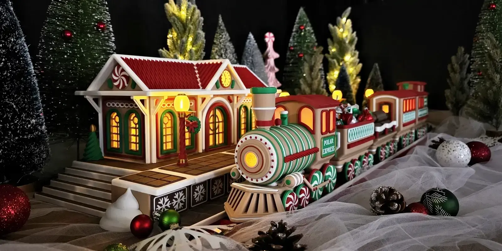 3D printable STL file of the gingerbread train station